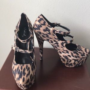 Quipid Leopard Stilettos